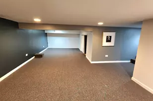 [Address not provided], Skokie, IL 60076 - Photo 19