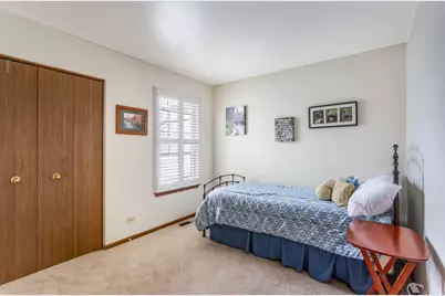 1162 Talbots Lane, Elk Grove Village, IL 60007 - Photo 17