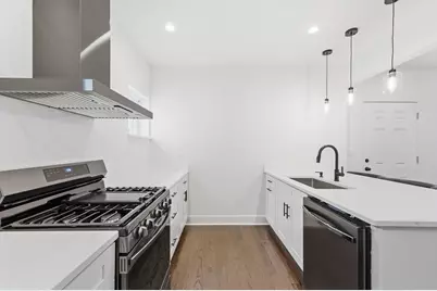 4833 W Potomac Avenue, Chicago, IL 60651 - Photo 7