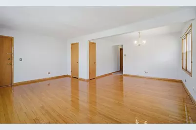 8645 W Summerdale Avenue #3, Chicago, IL 60656 - Photo 5