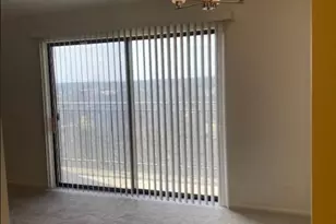 6340 Americana Dr, Willowbrook, IL 60527 - Photo 5