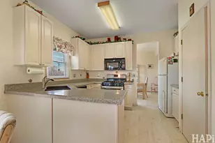 1160 Hillside Ave, Antioch, IL 60002 - Photo 9