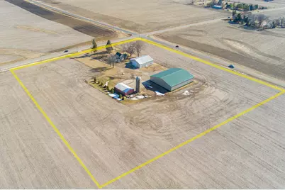 17093 Somonauk Road, Dekalb, IL 60115 - Photo 5