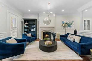 1460 W Byron St, Chicago, IL 60613 - Photo 3