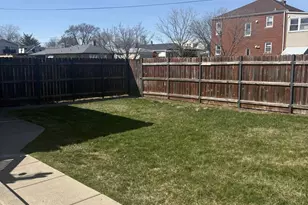 2653 N 73rd Ave, Elmwood Park, IL 60707 - Photo 17