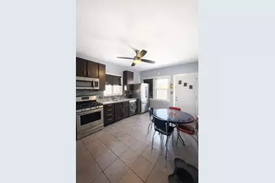 2653 N 73rd Avenue, Elmwood Park, IL 60707 - Photo 9