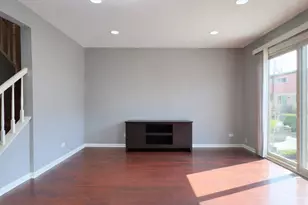 1527 Mohawk Trail, Wheeling, IL 60090 - Photo 5