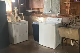 319 Gentry St, Park Forest, IL 60466 - Photo 9