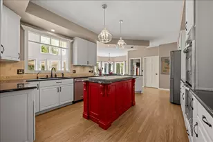 4N589 High Meadow Rd, Saint Charles, IL 60175 - Photo 9
