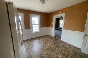 133 Oak St, Elgin, IL 60123 - Photo 21