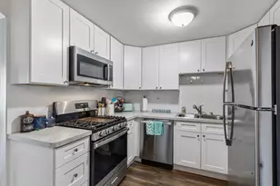 135 Nauset Ln, Schaumburg, IL 60194 - Photo 3