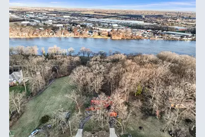 1630 Raymond Street, South Elgin, IL 60177 - Photo 21