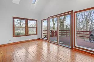 1630 Raymond St, South Elgin, IL 60177 - Photo 9