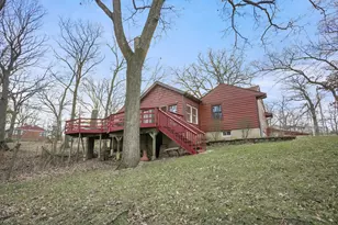 1630 Raymond St, South Elgin, IL 60177 - Photo 15