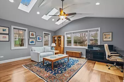 1632 Longvalley Drive, Northbrook, IL 60062 - Photo 9