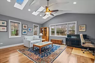 1632 Longvalley Dr, Northbrook, IL 60062 - Photo 9