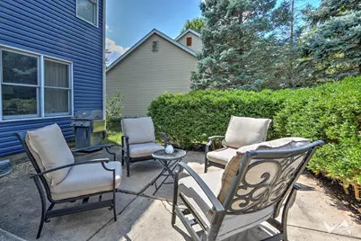 39W700 Green Place, Geneva, IL 60134 - Photo 3