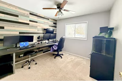 635 Morton Street, Hoffman Estates, IL 60169 - Photo 5