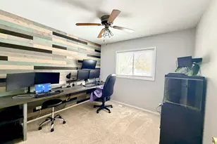 635 Morton St, Hoffman Estates, IL 60169 - Photo 5