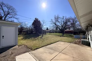 635 Morton St, Hoffman Estates, IL 60169 - Photo 11