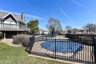 125 Cleveland Court #M2, Schaumburg, IL 60193 - Photo 23