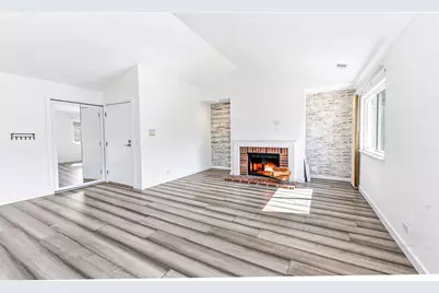 125 Cleveland Court #M2, Schaumburg, IL 60193 - Photo 11