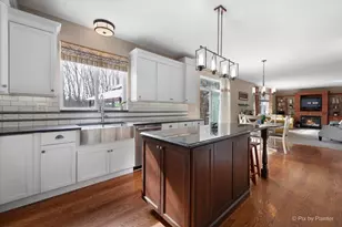 2670 Lehman Dr, West Chicago, IL 60185 - Photo 15