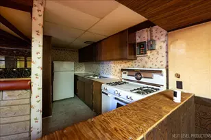 1114 Brentwood Pl, Joliet, IL 60435 - Photo 21