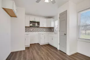 379 Hickory St, Chicago Heights, IL 60411 - Photo 7