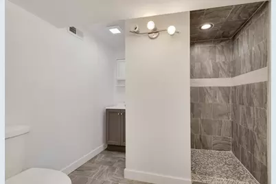 379 Hickory Street, Chicago Heights, IL 60411 - Photo 15