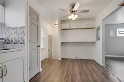 379 Hickory Street, Chicago Heights, IL 60411 - Photo 7