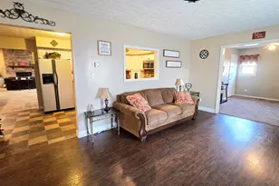 614 E Superior St, Irvington, IL 62848 - Photo 19