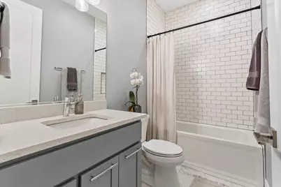 2438 N Western Avenue #3, Chicago, IL 60647 - Photo 17