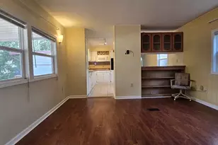 601 Lindenwood Dr, Belvidere, IL 61008 - Photo 9