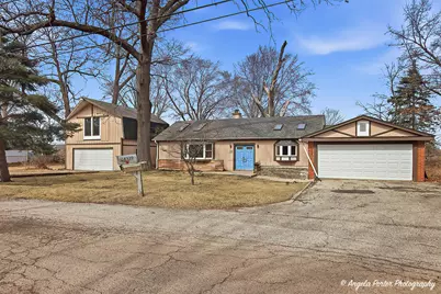 4320 Lakewood Road, McHenry, IL 60050 - Photo 1