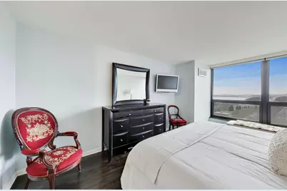 360 E Randolph Street #702, Chicago, IL 60601 - Photo 17