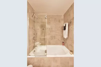 360 E Randolph Street #702, Chicago, IL 60601 - Photo 21