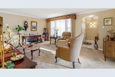 1010 W Elm Street, Arlington Heights, IL 60004 - Photo 5