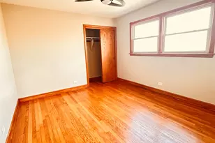 2823 W 71st St, Chicago, IL 60629 - Photo 11