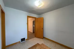 1009 Bernstein St, Streator, IL 61364 - Photo 13