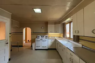 1009 Bernstein St, Streator, IL 61364 - Photo 15