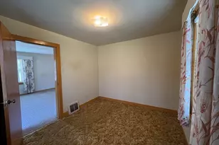 1009 Bernstein St, Streator, IL 61364 - Photo 11