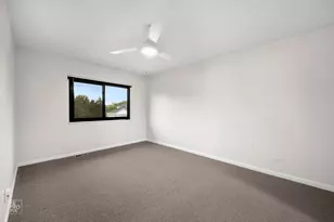 9 Wake Robin Ct, Woodridge, IL 60517 - Photo 13