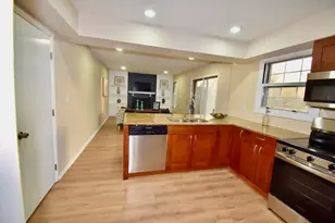 651 White Ct, Gurnee, IL 60031 - Photo 11