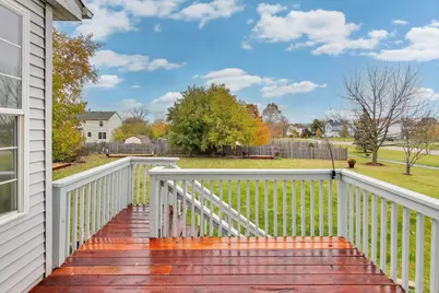 697 Providence Lane, Lindenhurst, IL 60046 - Photo 25