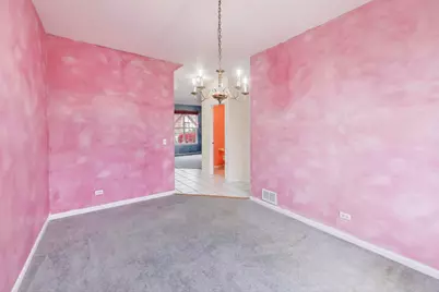 697 Providence Lane, Lindenhurst, IL 60046 - Photo 9