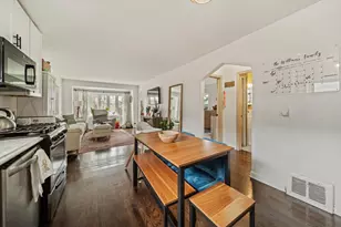 5805 S Kilbourn Ave, Chicago, IL 60629 - Photo 9