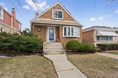 5805 S Kilbourn Avenue, Chicago, IL 60629 - Photo 1