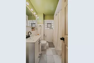 5805 S Kilbourn Avenue, Chicago, IL 60629 - Photo 11