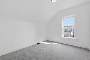 52 Wisconsin Ave, Waukegan, IL 60085 - Photo 19